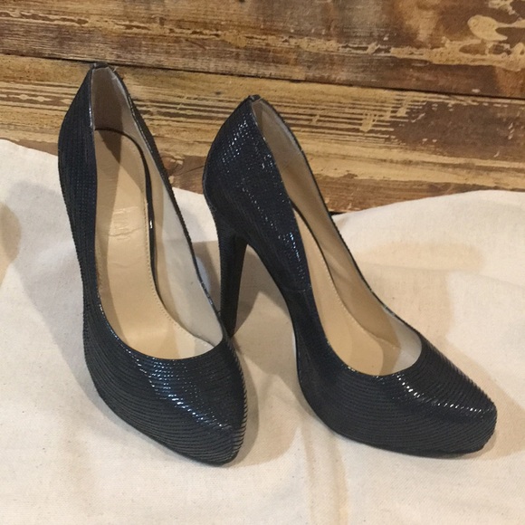 Colin Stuart hidden platform pointed toe pumps - Picture 3 of 7